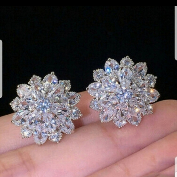 Swarovski Jewelry - Swarovski Elements 925 Silver Large Flower Earrings NEW